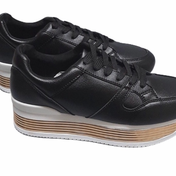 NWT Qupid Tampa Lace Up Women Sneakers Size 7 - Picture 7 of 7